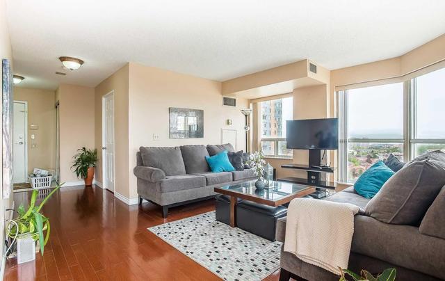 910 - 335 Webb Dr, Condo with 2 bedrooms, 2 bathrooms and 1 parking in Mississauga ON | Image 8