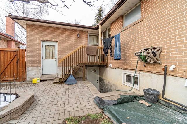 81 Dorset Dr, House detached with 3 bedrooms, 2 bathrooms and 5 parking in Brampton ON | Image 29