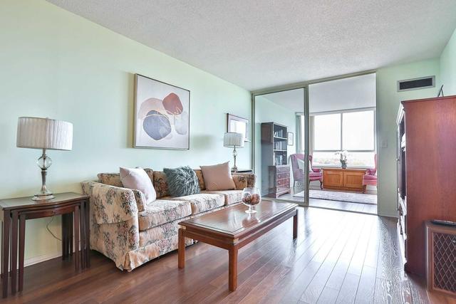 1109 - 33 Weldrick Rd E, Condo with 2 bedrooms, 2 bathrooms and 2 parking in Richmond Hill ON | Image 23