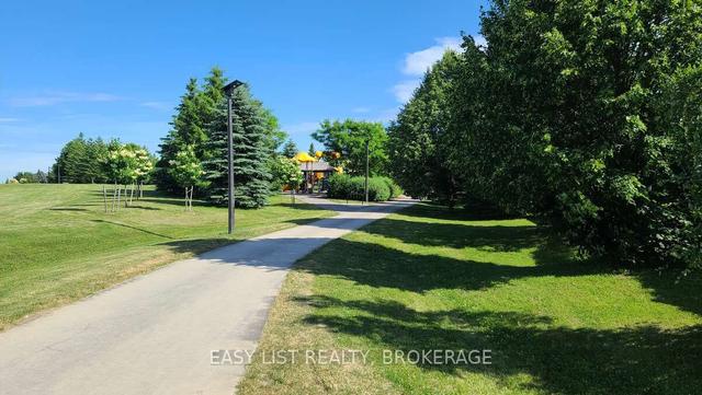 414 Rita's Ave N, House detached with 4 bedrooms, 3 bathrooms and 3 parking in Newmarket ON | Image 13