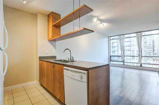 809 - 5 Mariner Terr, Condo with 1 bedrooms, 1 bathrooms and 0 parking in Toronto ON | Image 18