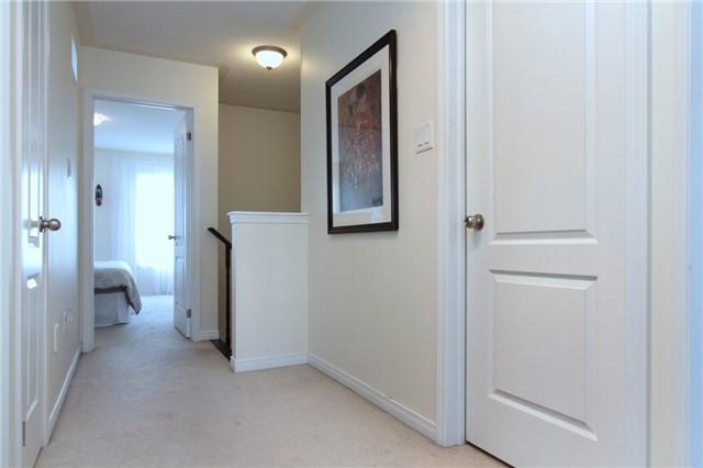 7202 Triumph Lane, Townhouse with 3 bedrooms, 4 bathrooms and 2 parking in Mississauga ON | Image 12