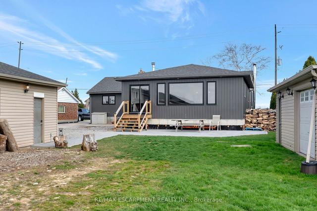 565 Second Rd E, House detached with 4 bedrooms, 3 bathrooms and 12 parking in Hamilton ON | Image 21