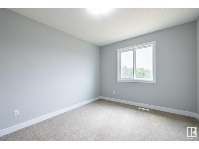 4828 177 Av Nw, House detached with 3 bedrooms, 2 bathrooms and 2 parking in Edmonton AB | Image 19