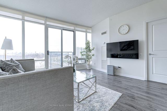 1406 - 15 Windermere Ave, Condo with 1 bedrooms, 1 bathrooms and 1 parking in Toronto ON | Image 9