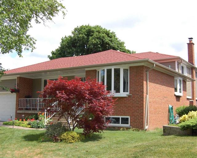 119 Redgrave Dr, House detached with 3 bedrooms, 3 bathrooms and 5 parking in Toronto ON | Image 12