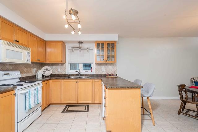 61 Maplewood Ave, House detached with 2 bedrooms, 2 bathrooms and 6 parking in Brock ON | Image 6