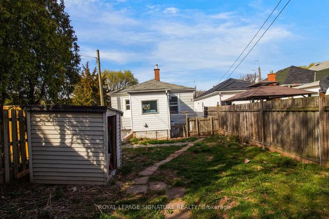 56 Cambridge Ave, House detached with 3 bedrooms, 2 bathrooms and 0 parking in Hamilton ON | Image 22