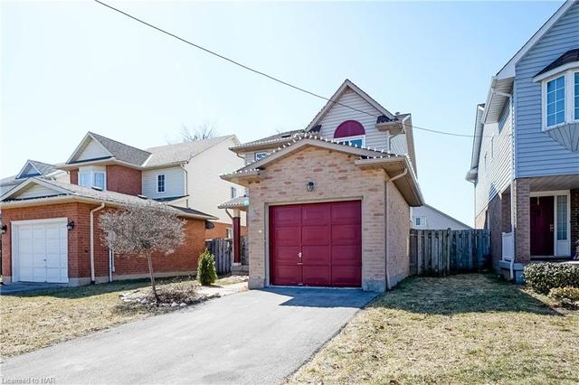 50 Summers Drive, House detached with 3 bedrooms, 2 bathrooms and 3 parking in Thorold ON | Image 3