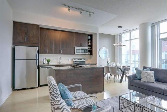 s828 - 112 George St, Condo with 2 bedrooms, 2 bathrooms and 1 parking in Toronto ON | Image 40