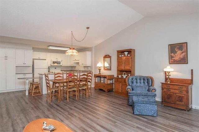 19 - 2684 Mewburn Rd, Townhouse with 2 bedrooms, 3 bathrooms and 1 parking in Niagara Falls ON | Image 8