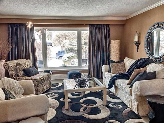 94 Bolland Cres, House detached with 4 bedrooms, 3 bathrooms and 5 parking in Ajax ON | Image 4