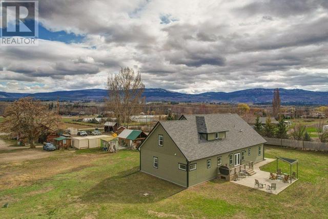 3550 Benvoulin Road, House detached with 4 bedrooms, 3 bathrooms and 6 parking in Kelowna BC | Image 7