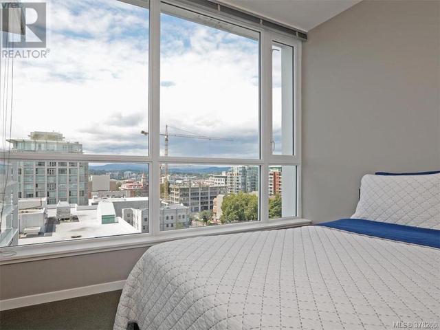 1005 - 834 Johnson St, Condo with 1 bedrooms, 1 bathrooms and null parking in Victoria BC | Image 6