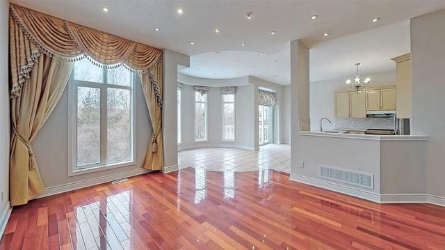 11 Princeton Ave, House detached with 5 bedrooms, 5 bathrooms and 4 parking in Richmond Hill ON | Image 19
