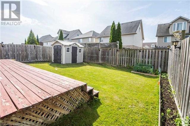 136 Pebblecreek Dr, House detached with 3 bedrooms, 3 bathrooms and 6 parking in Kitchener ON | Image 33