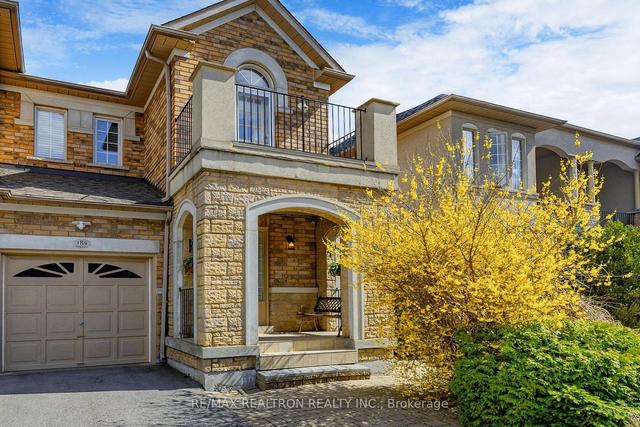 189 Blue Willow Dr, House semidetached with 4 bedrooms, 4 bathrooms and 3 parking in Vaughan ON | Image 1