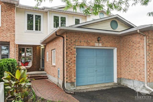 1816 Hialeah Drive, Townhouse with 3 bedrooms, 2 bathrooms and 3 parking in Ottawa ON | Image 2
