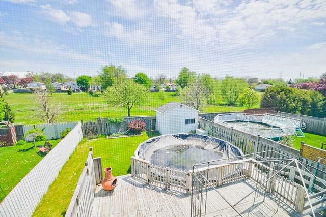 269 Belfast Crt, House detached with 4 bedrooms, 3 bathrooms and 4 parking in Oshawa ON | Image 26