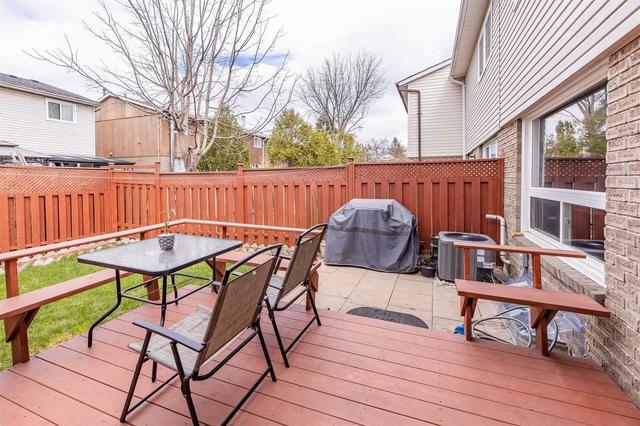 46 Gilmore Dr, House attached with 3 bedrooms, 2 bathrooms and 4 parking in Brampton ON | Image 31