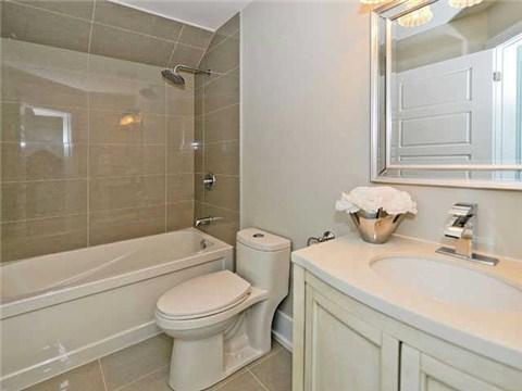 895 Cosburn Ave, House detached with 4 bedrooms, 4 bathrooms and 2 parking in Toronto ON | Image 10