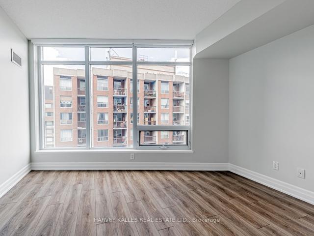 1301 - 8 Scollard St, Condo with 1 bedrooms, 1 bathrooms and 0 parking in Toronto ON | Image 9