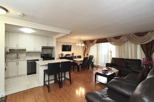 1201 - 1338 York Mills Rd, Condo with 3 bedrooms, 2 bathrooms and 1 parking in Toronto ON | Image 24