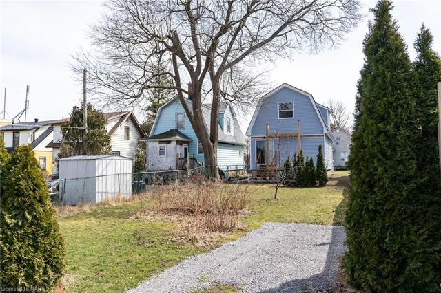 4249 Elgin Street, House detached with 2 bedrooms, 1 bathrooms and null parking in Niagara Falls ON | Image 26