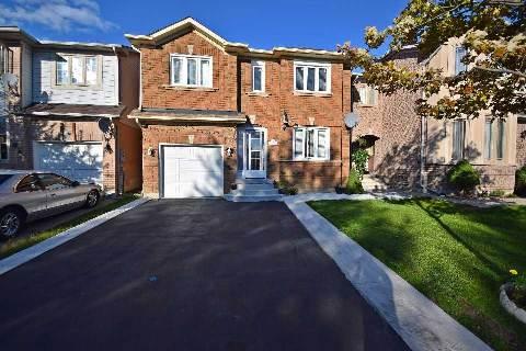 29 Poppy Bloom Ave, House detached with 3 bedrooms, 4 bathrooms and 4 parking in Brampton ON | Image 1
