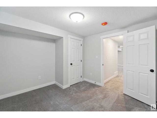 16011 92 Av Nw, House detached with 5 bedrooms, 2 bathrooms and null parking in Edmonton AB | Image 35