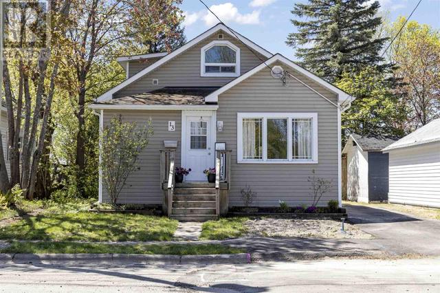 13 Victoria Ave, House detached with 2 bedrooms, 2 bathrooms and null parking in Sault Ste. Marie ON | Card Image