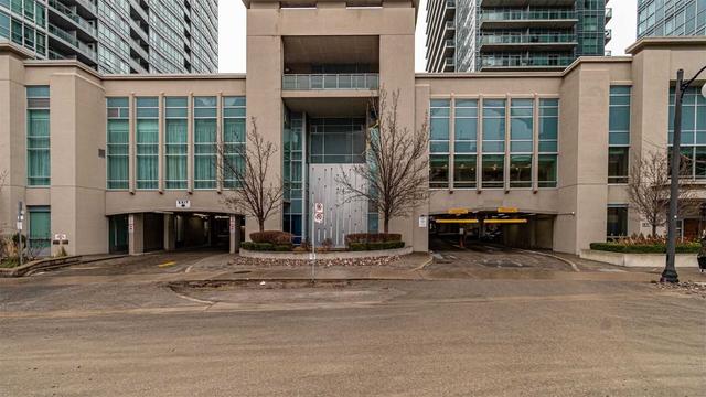 2303 - 155 Legion Rd N, Condo with 1 bedrooms, 2 bathrooms and 1 parking in Toronto ON | Image 23