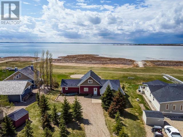 121 Braseth Beach, House detached with 3 bedrooms, 2 bathrooms and 5 parking in Camrose County AB | Image 45