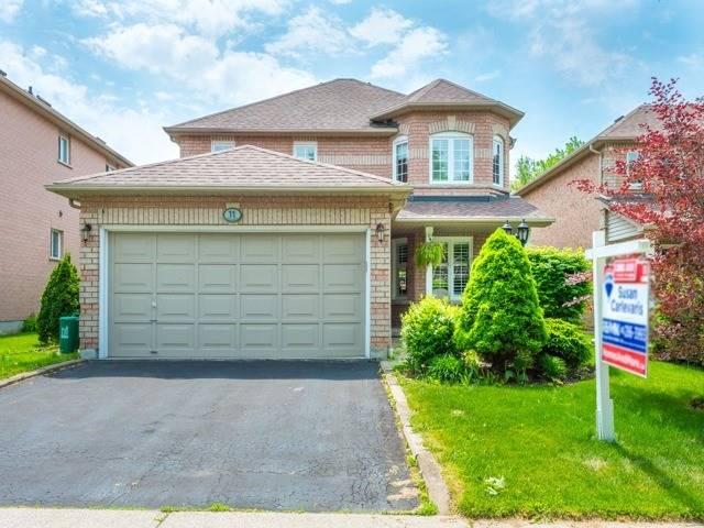 11 Annie Cres, House detached with 4 bedrooms, 3 bathrooms and 4 parking in Ajax ON | Image 12
