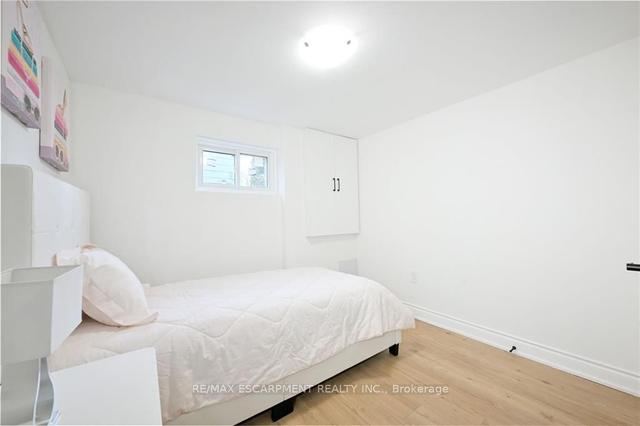 213 East 28th St, House detached with 4 bedrooms, 3 bathrooms and 3 parking in Hamilton ON | Image 26