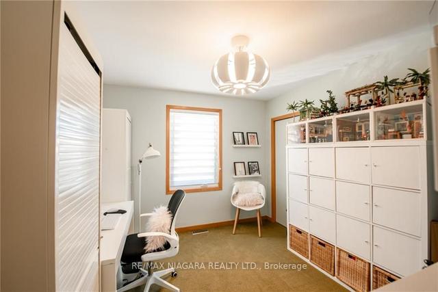 4563 Pinedale Dr, House detached with 3 bedrooms, 2 bathrooms and 4 parking in Niagara Falls ON | Image 14