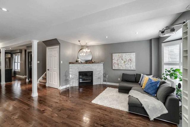 81 Smith Dr, House detached with 3 bedrooms, 4 bathrooms and 2 parking in Halton Hills ON | Image 3