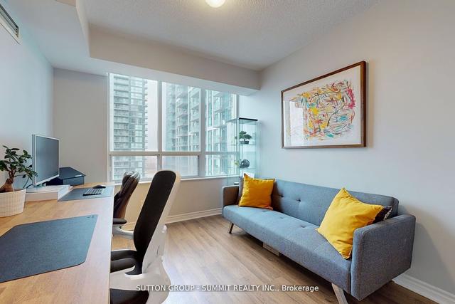 1203 - 335 Rathburn Rd W, Condo with 2 bedrooms, 1 bathrooms and 2 parking in Mississauga ON | Image 11