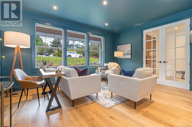 5115 Del Monte Ave, House detached with 5 bedrooms, 5 bathrooms and 3 parking in Saanich BC | Image 11