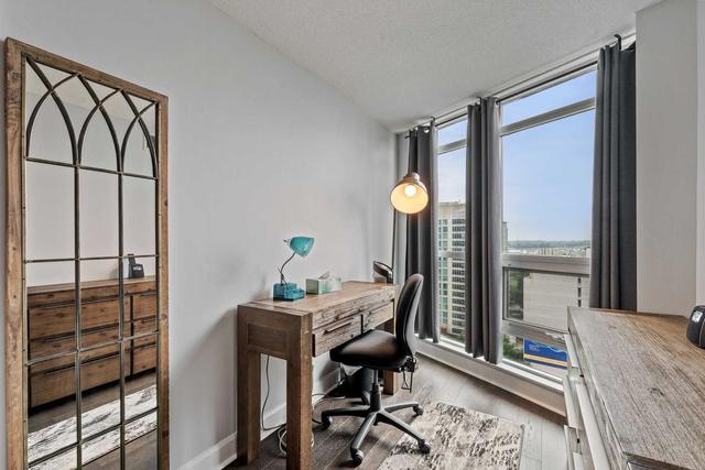 1306 - 600 Fleet St, Condo with 2 bedrooms, 2 bathrooms and 1 parking in Toronto ON | Image 14