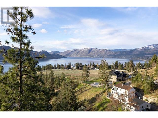 3943 Trepanier Heights Place, House detached with 5 bedrooms, 2 bathrooms and 8 parking in Peachland BC | Image 24