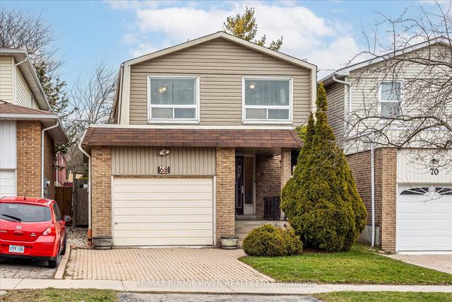 68 Newdawn Cres, House detached with 4 bedrooms, 3 bathrooms and 2 parking in Toronto ON | Image 1