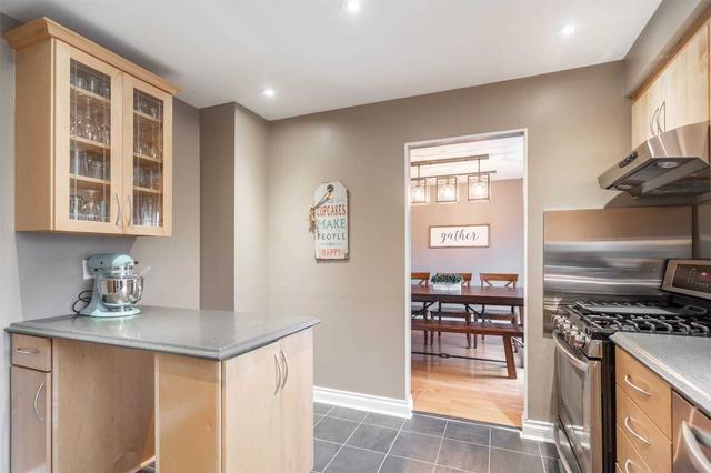 34 Bigham Cres, House detached with 3 bedrooms, 2 bathrooms and 2 parking in Toronto ON | Image 26