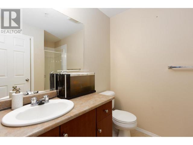 1203 - 1875 Country Club Drive, Condo with 2 bedrooms, 2 bathrooms and 2 parking in Kelowna BC | Image 21