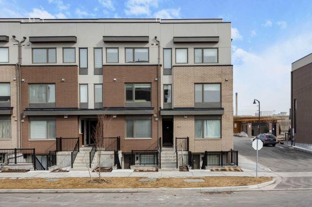 2 - 167 William Duncan Rd, Townhouse with 2 bedrooms, 1 bathrooms and 1 parking in Toronto ON | Image 17