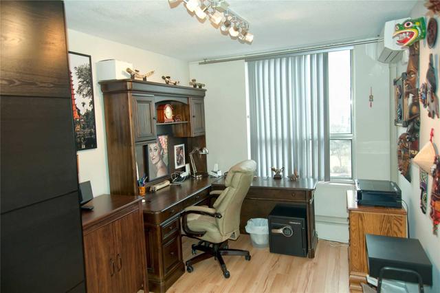 1011 - 15 La Rose Ave, Condo with 3 bedrooms, 2 bathrooms and 2 parking in Toronto ON | Image 14