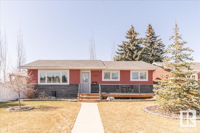 1148 77 St Nw, House detached with 5 bedrooms, 2 bathrooms and 6 parking in Edmonton AB | Image 4