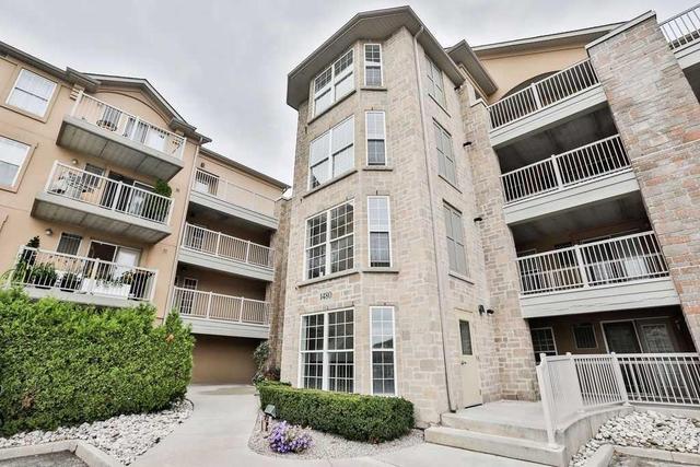 315 - 1480 Bishops Gate, Condo with 2 bedrooms, 2 bathrooms and 1 parking in Oakville ON | Image 1