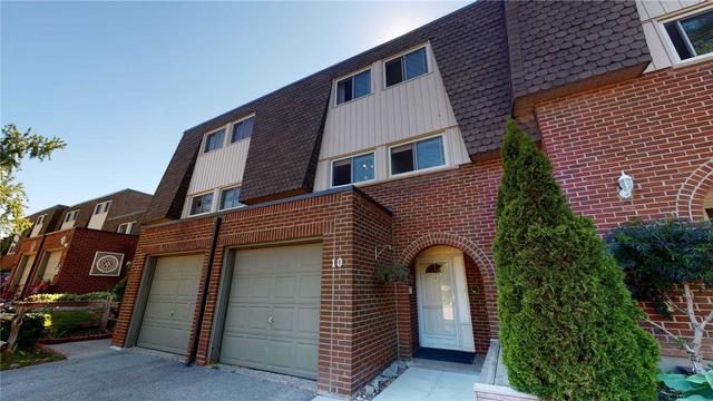 10 Deacon Lane, Townhouse with 4 bedrooms, 2 bathrooms and 1 parking in Ajax ON | Image 1
