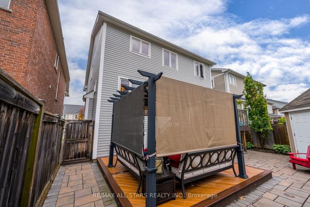 8 Strandmore Circ, House detached with 3 bedrooms, 3 bathrooms and 4 parking in Whitby ON | Image 29
